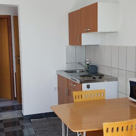 Apartment And Rooms Busa 3 Сень Номер фото